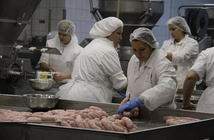 Прикамье экспортировало в Казахстан свыше ста тонн колбасы